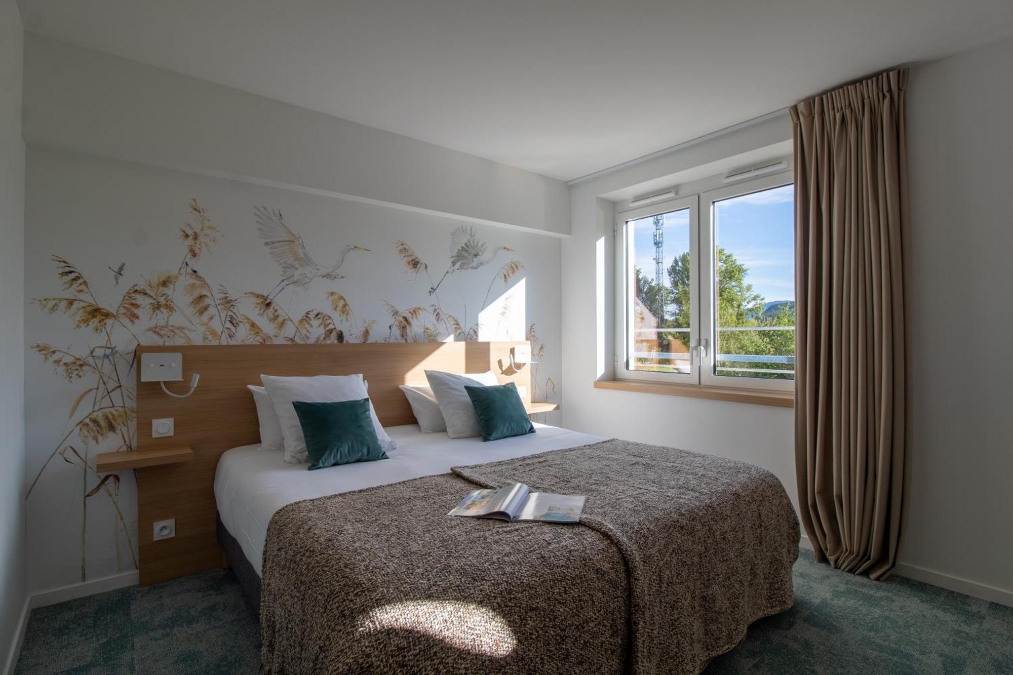 Shana Hotel & Residence Chanaz Luaran gambar