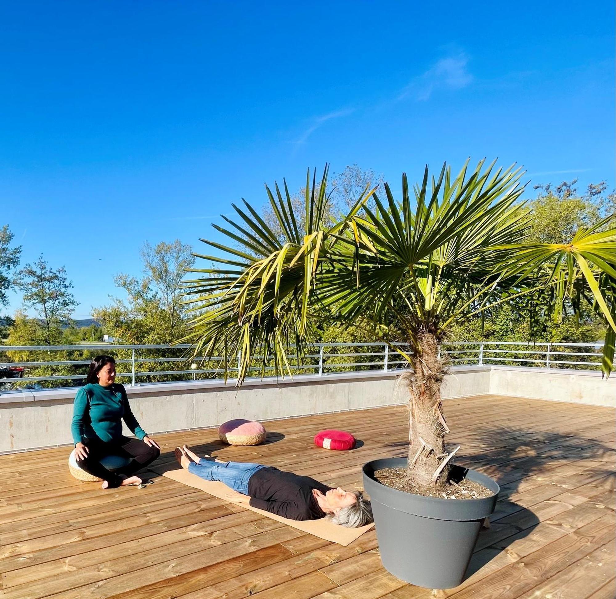 Shana Hotel & Residence Chanaz Luaran gambar
